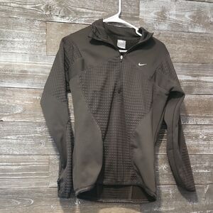 Nike  Performance Pullover medium